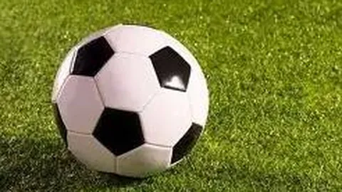 城发集团电竞战队荣耀登顶，“星耀西海岸”大赛斩获冠军